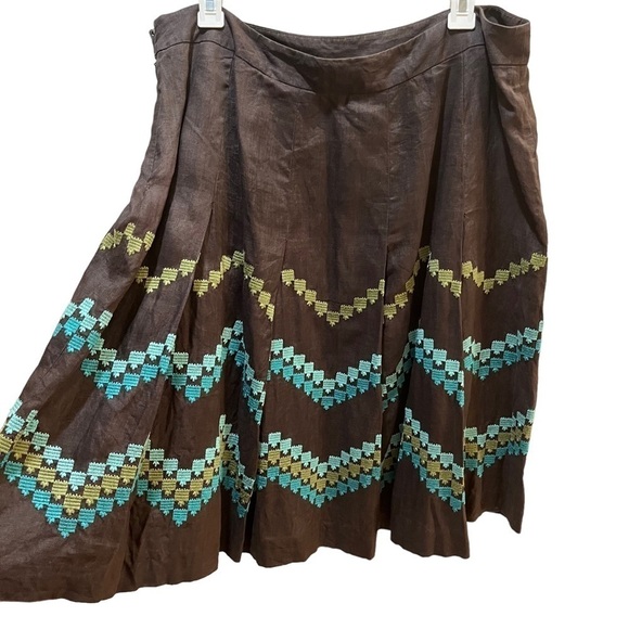 LOFT Dresses & Skirts - Ann Taylor LOFT Brown Linen Pleated Skirt w/ Embroidered Detail Sz 14